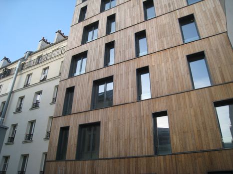 14 logements sociaux et PMI, boulevard de la Villette à Paris