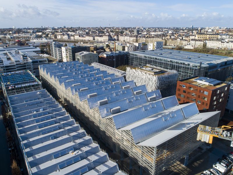 Reconfiguration des Halles Alstom pour l'ESBANM